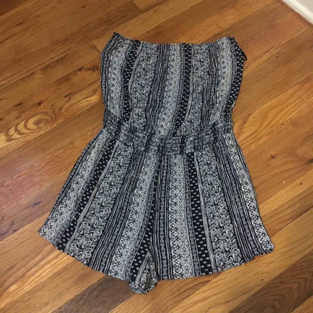 Women’s Strapless Romper